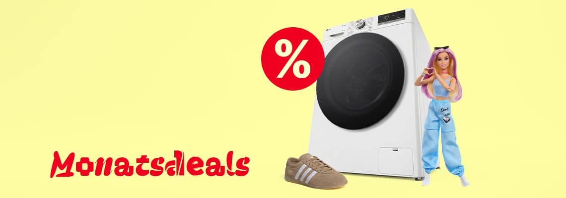 Monatsdeals – Waschmaschine mit Puppe und Schuh daneben, rechts roter Kreis mit großem Prozentzeichen