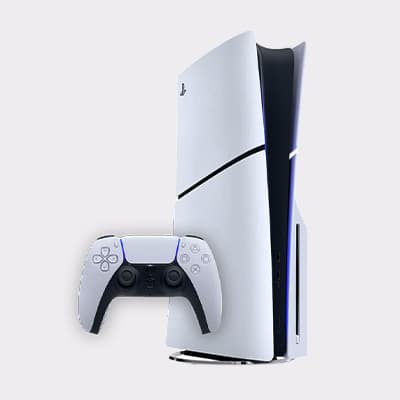 Spielkonsole mit passendem Controller, Konsole hochkant stehend, Controller davor platziert